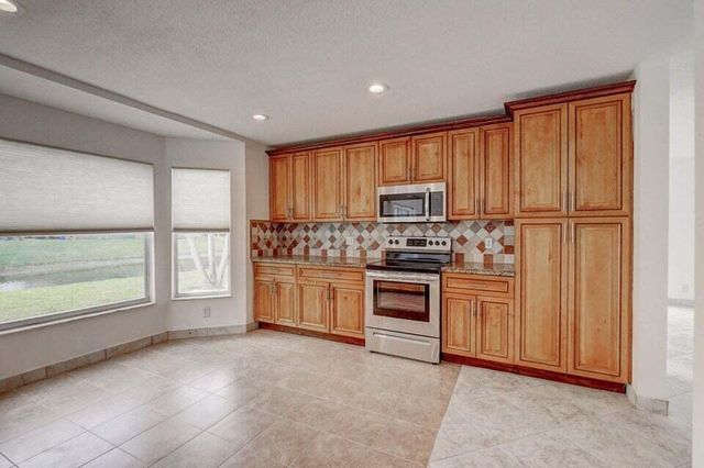 10758 Lake Jasmine Drive, Boca Raton, FL 33498