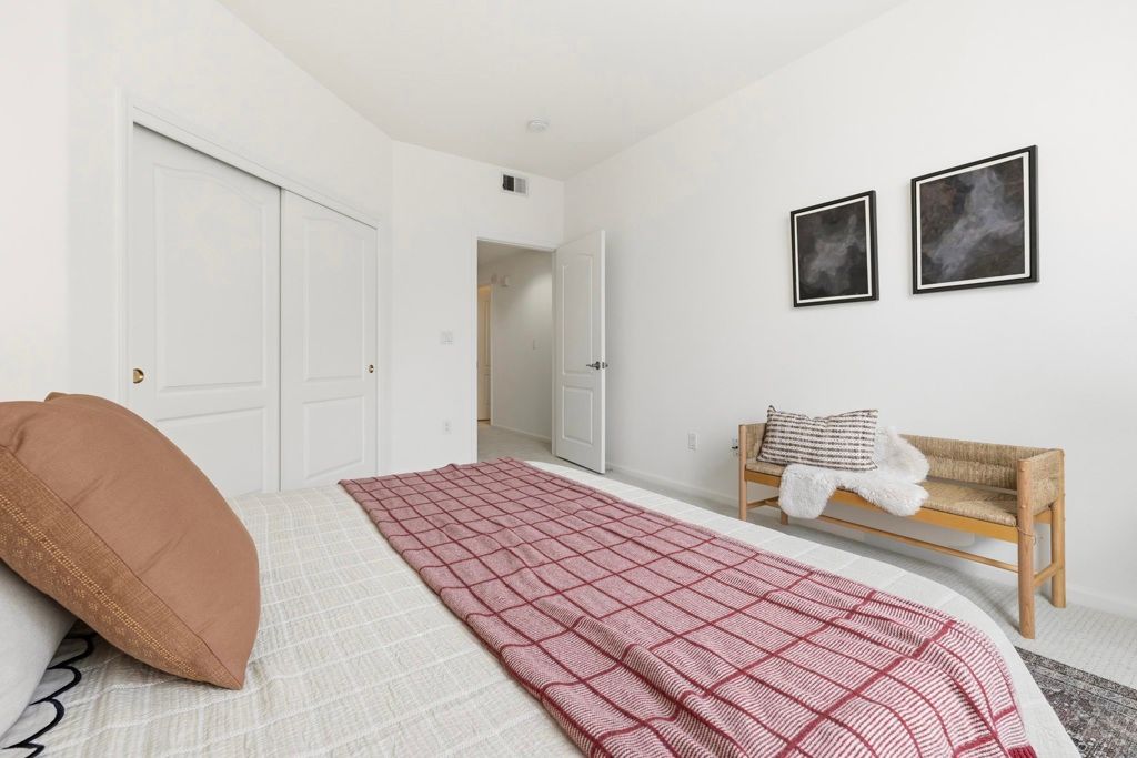 Image 20 of property listing at 111 111 Saint Matthews Ave 304, San Mateo, CA 94401