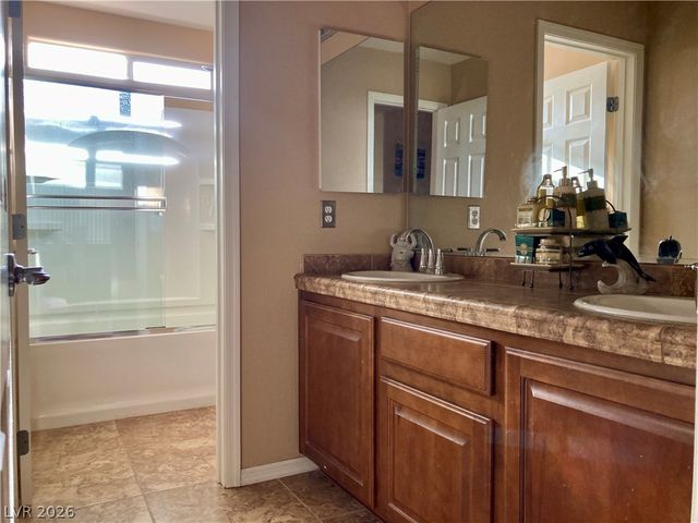 644 Newberry Springs Drive, Las Vegas, NV 89148