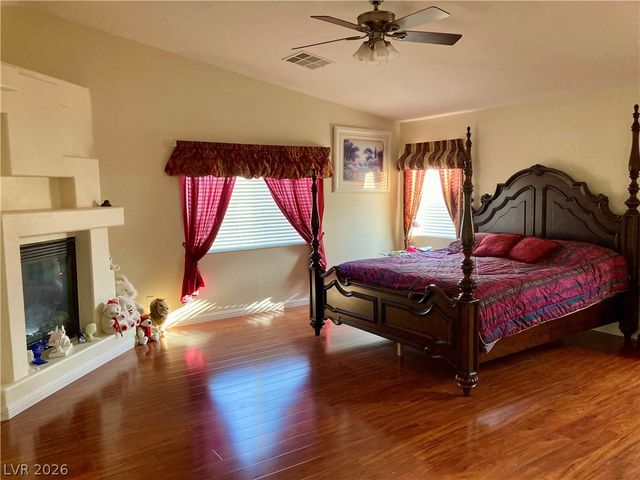 644 Newberry Springs Drive, Las Vegas, NV 89148