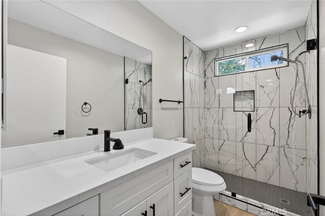 8416 Burnet Avenue 7, North Hills, CA 91343