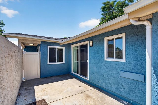 8416 Burnet Avenue 7, North Hills, CA 91343