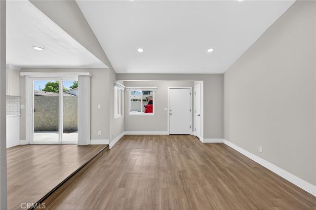 8416 Burnet Avenue 7, North Hills, CA 91343