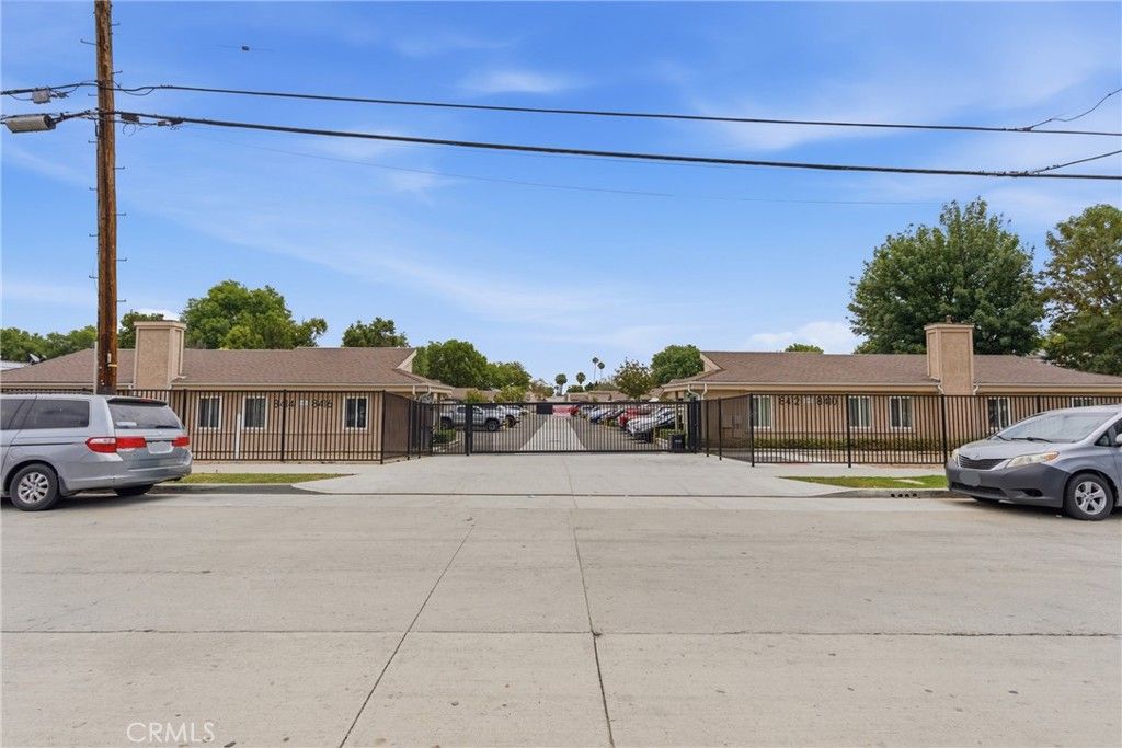 8416 Burnet Avenue 7, North Hills, CA 91343
