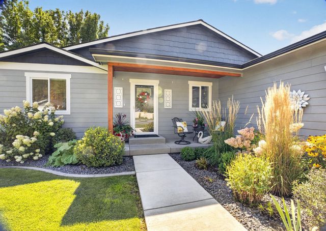 14004 E Sanson Ave, Spokane Valley, WA 99216