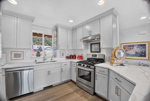 14004 E Sanson Ave, Spokane Valley, WA 99216