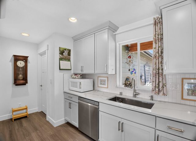 14004 E Sanson Ave, Spokane Valley, WA 99216