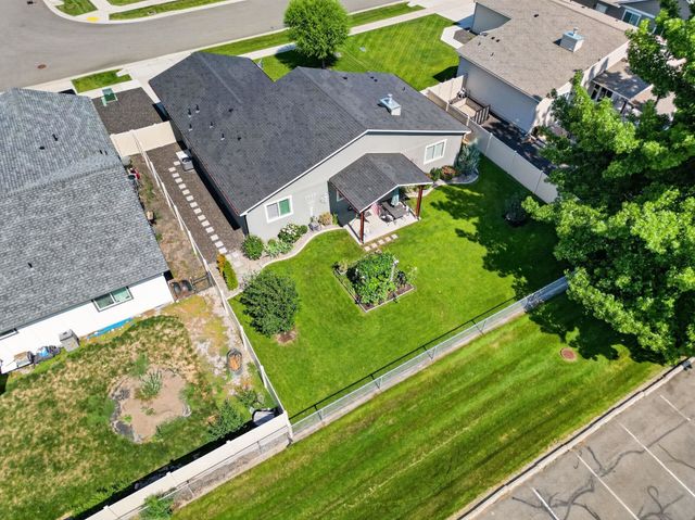 14004 E Sanson Ave, Spokane Valley, WA 99216