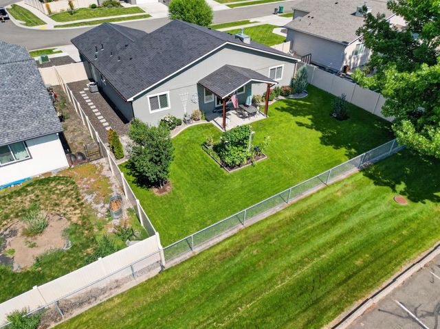14004 E Sanson Ave, Spokane Valley, WA 99216