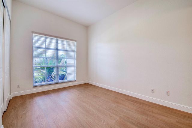 172 Manor Circle, Jupiter, FL 33458
