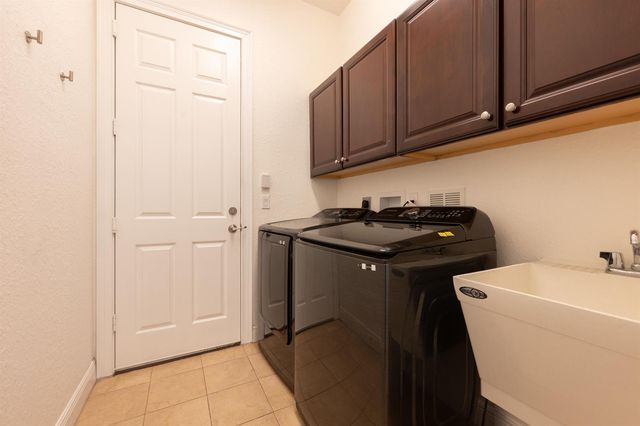 172 Manor Circle, Jupiter, FL 33458