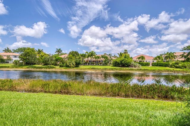 172 Manor Circle, Jupiter, FL 33458