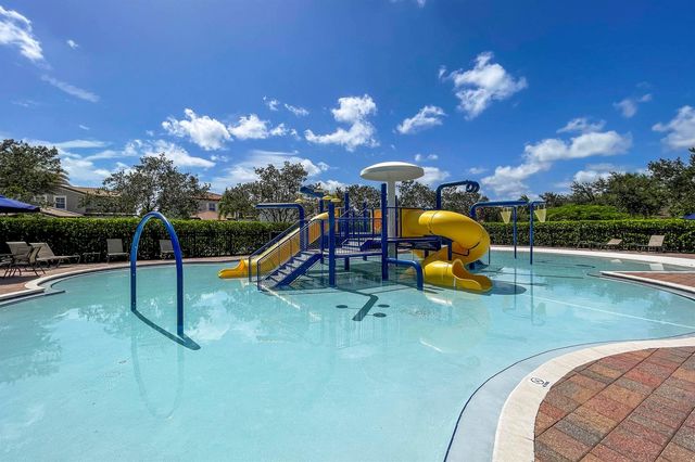 172 Manor Circle, Jupiter, FL 33458