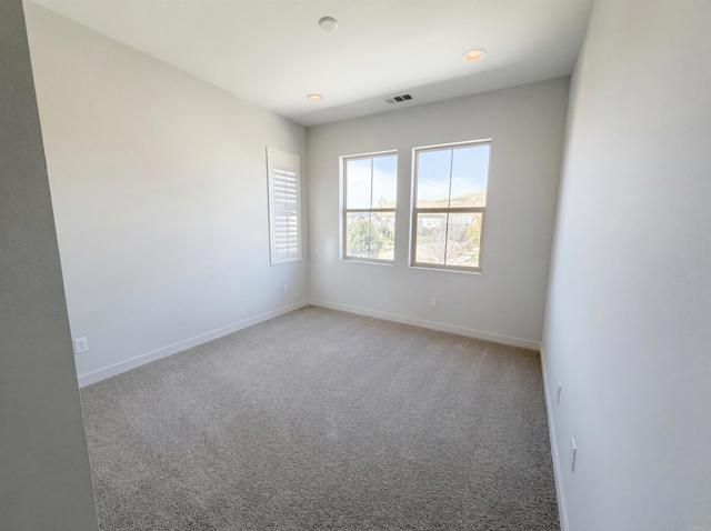 951 Camino Aldea, Chula Vista, CA 91913