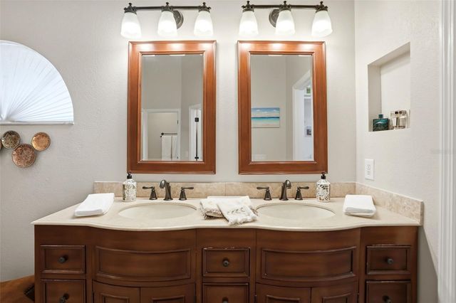 4967 COURTLAND LOOP, Winter Springs, FL 32708