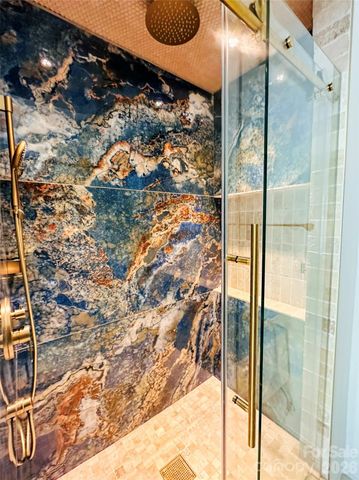 671 N Alexander Street, Charlotte, NC 28202