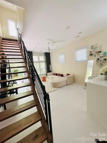 671 N Alexander Street, Charlotte, NC 28202