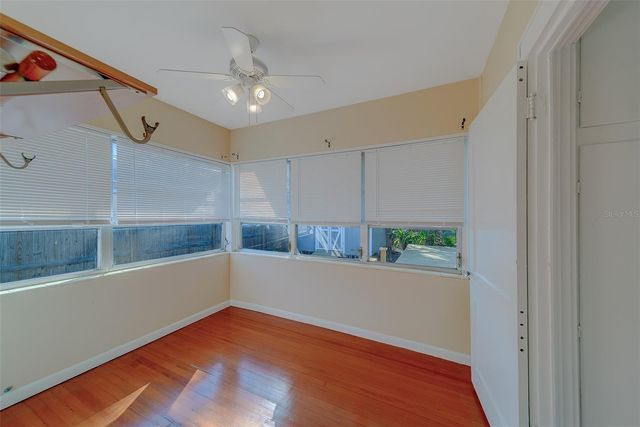 4642 7TH AVENUE N, St Petersburg, FL 33713