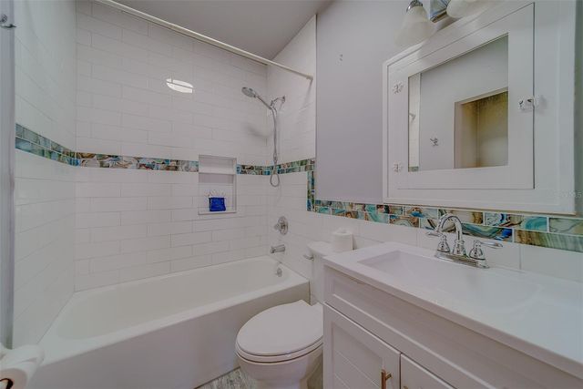 4642 7TH AVENUE N, St Petersburg, FL 33713