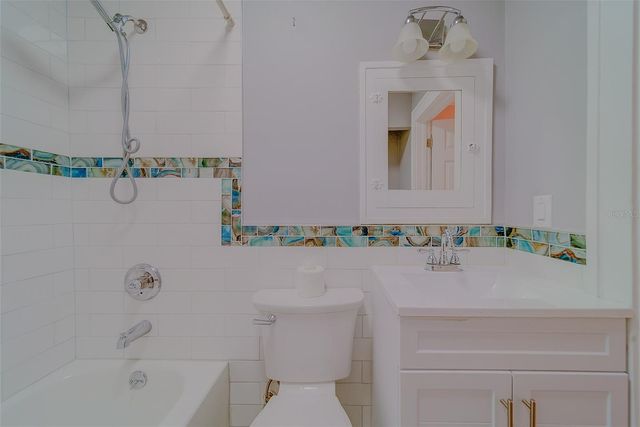 4642 7TH AVENUE N, St Petersburg, FL 33713