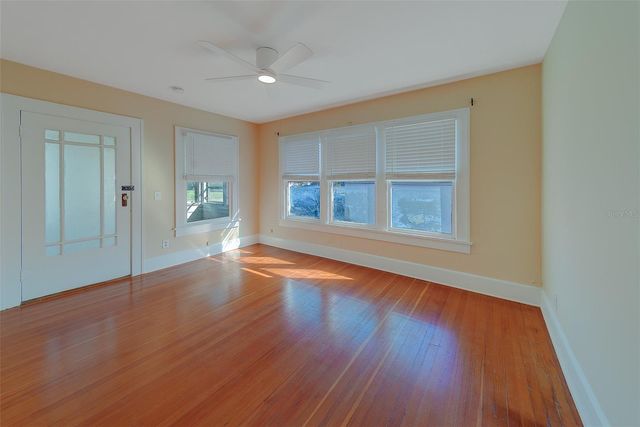 4642 7TH AVENUE N, St Petersburg, FL 33713