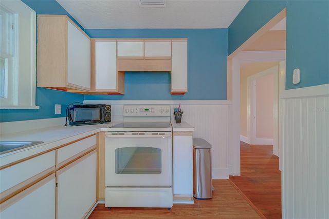 4642 7TH AVENUE N, St Petersburg, FL 33713