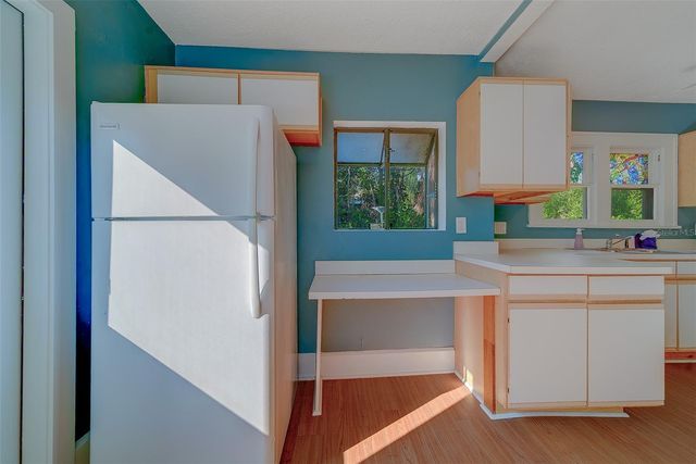 4642 7TH AVENUE N, St Petersburg, FL 33713