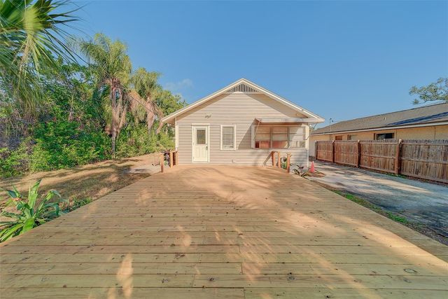 4642 7TH AVENUE N, St Petersburg, FL 33713