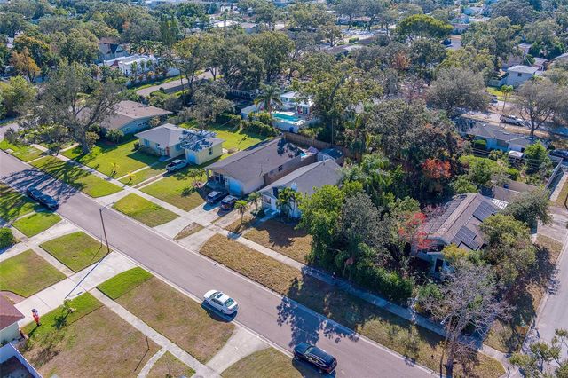 4642 7TH AVENUE N, St Petersburg, FL 33713