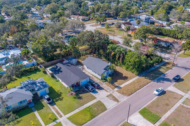 4642 7TH AVENUE N, St Petersburg, FL 33713