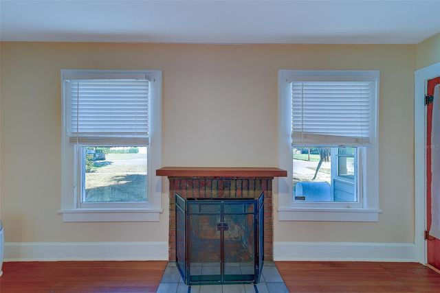 4642 7TH AVENUE N, St Petersburg, FL 33713