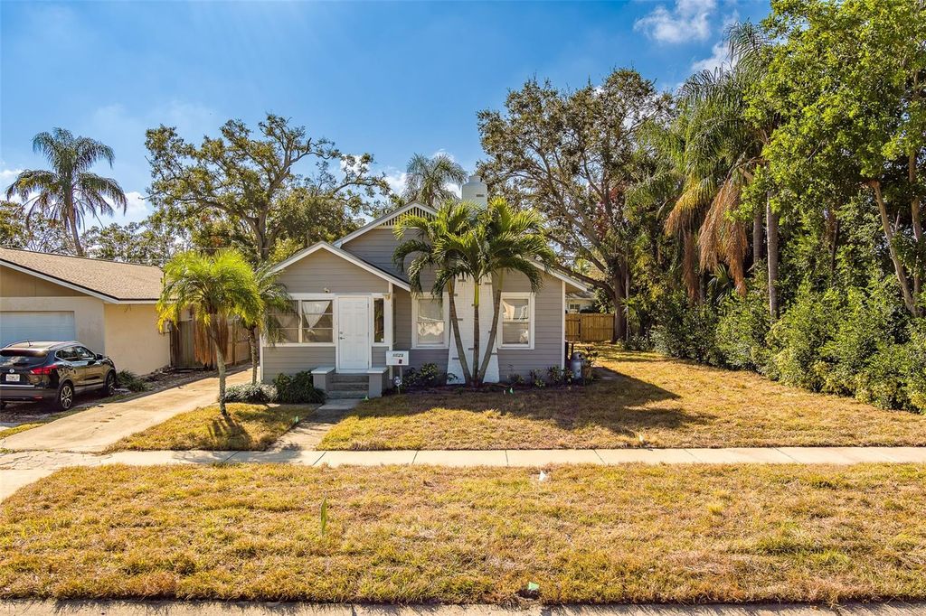 4642 7TH AVENUE N, St Petersburg, FL 33713