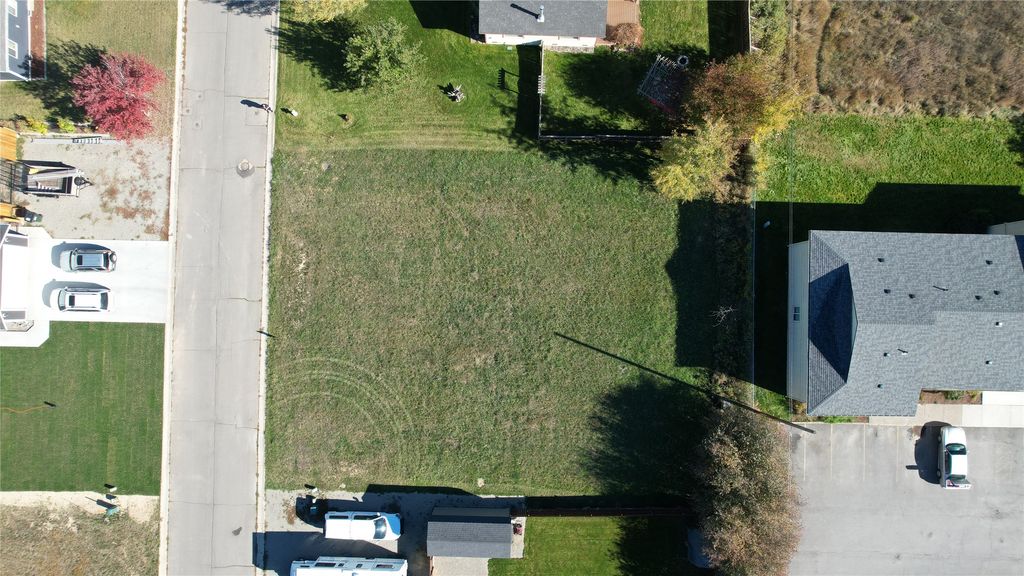 107 Michelle Lane, Libby, MT 59923 photo 2