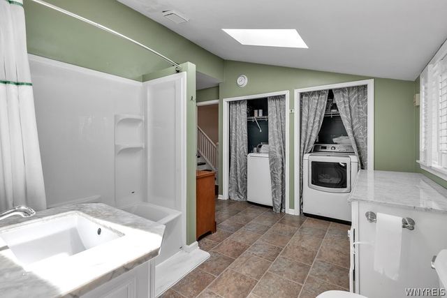 3179 West River Road, Grand Island, NY 14072