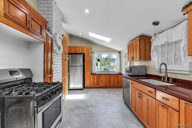 3179 West River Road, Grand Island, NY 14072