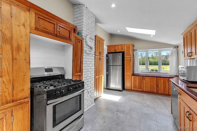 3179 West River Road, Grand Island, NY 14072