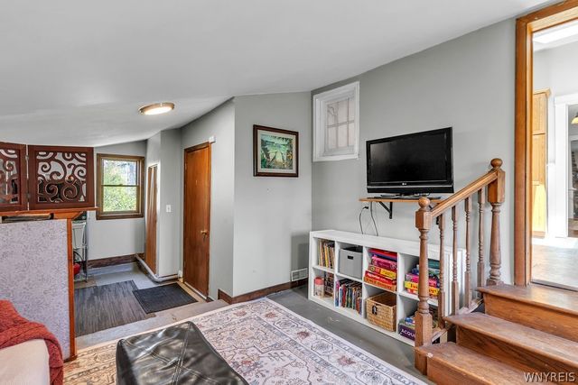 3179 West River Road, Grand Island, NY 14072