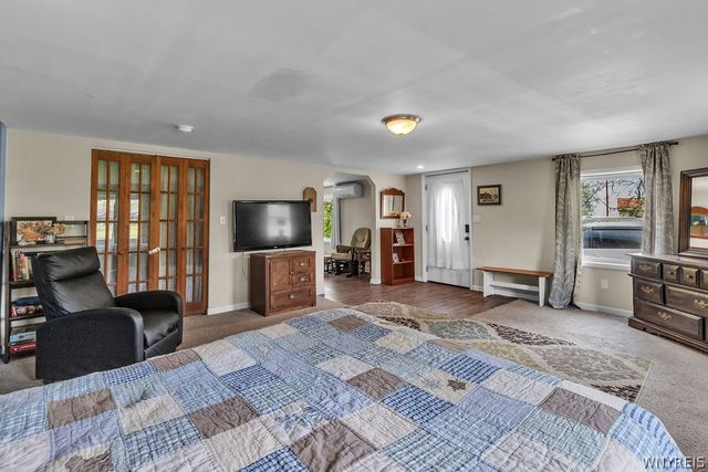3179 West River Road, Grand Island, NY 14072