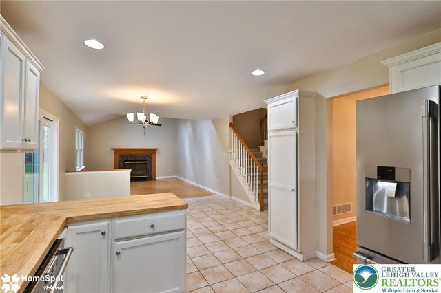 1680 Deer Path Road, Forks Twp, PA 18040
