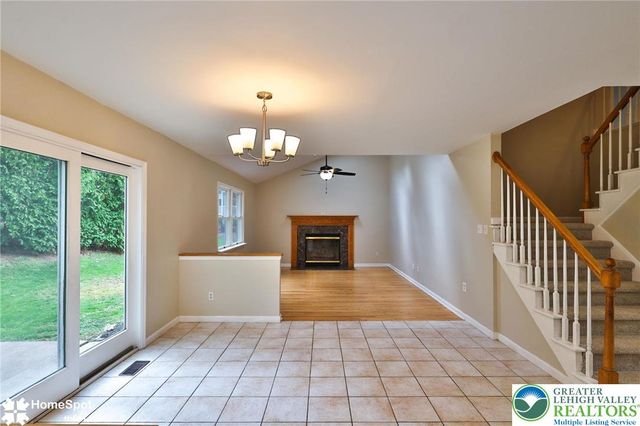 1680 Deer Path Road, Forks Twp, PA 18040