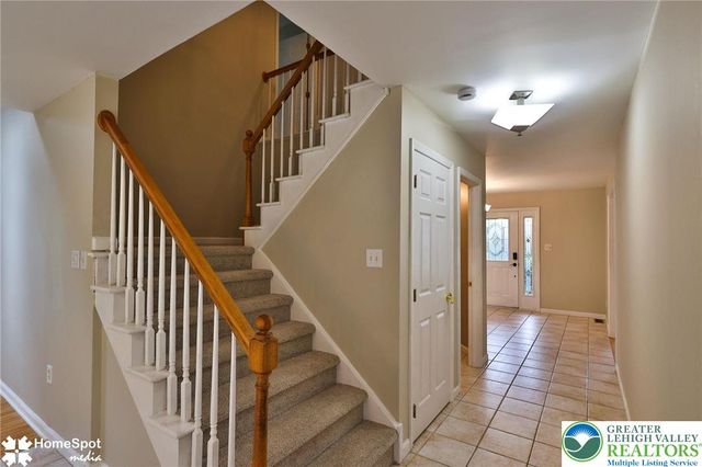 1680 Deer Path Road, Forks Twp, PA 18040