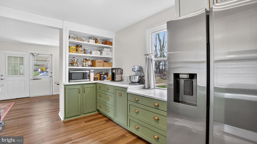 Image 15 of property listing at 611 BEVERLY RD, Reisterstown, MD 21136