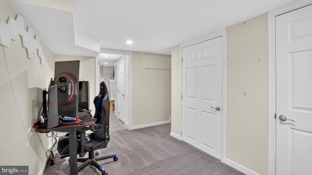 Image 28 of property listing at 611 BEVERLY RD, Reisterstown, MD 21136