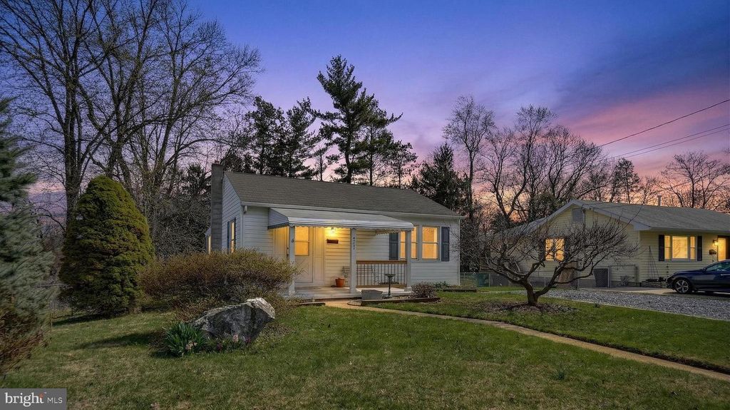 Image 3 of property listing at 611 BEVERLY RD, Reisterstown, MD 21136