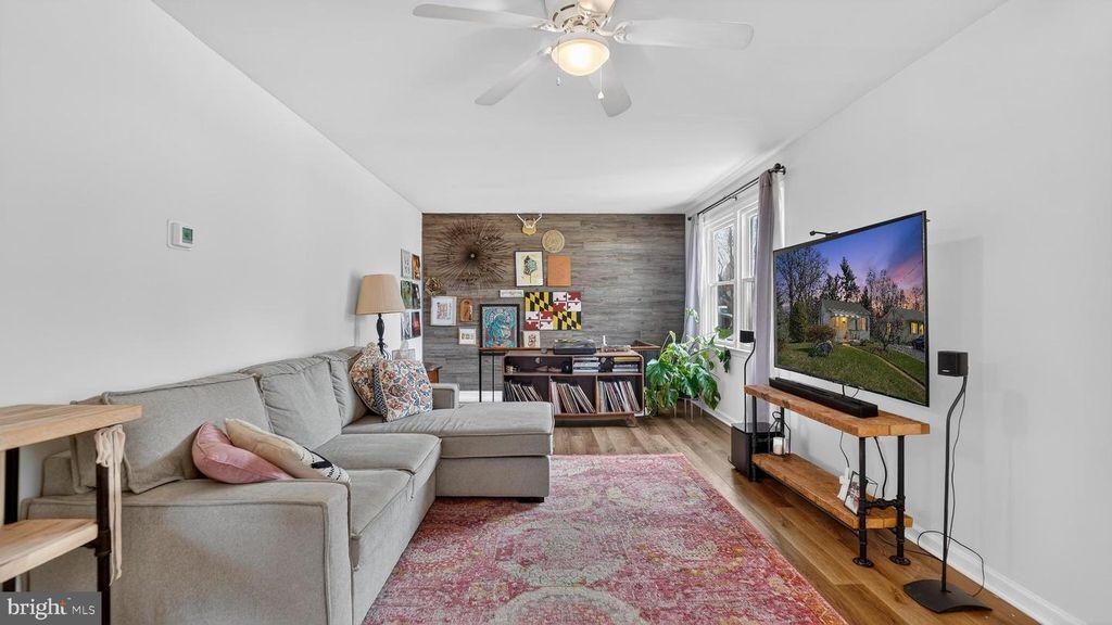 Image 8 of property listing at 611 BEVERLY RD, Reisterstown, MD 21136