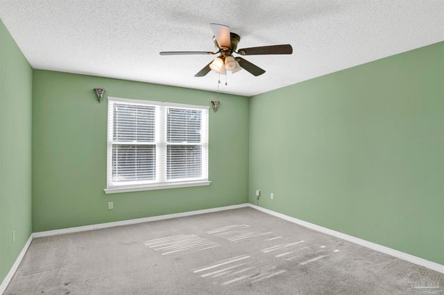 217 Staysail St, Pensacola, FL 32507