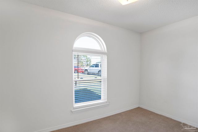 217 Staysail St, Pensacola, FL 32507