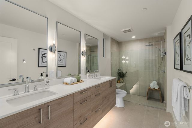 116 D 2nd Street S, Kirkland, WA 98033