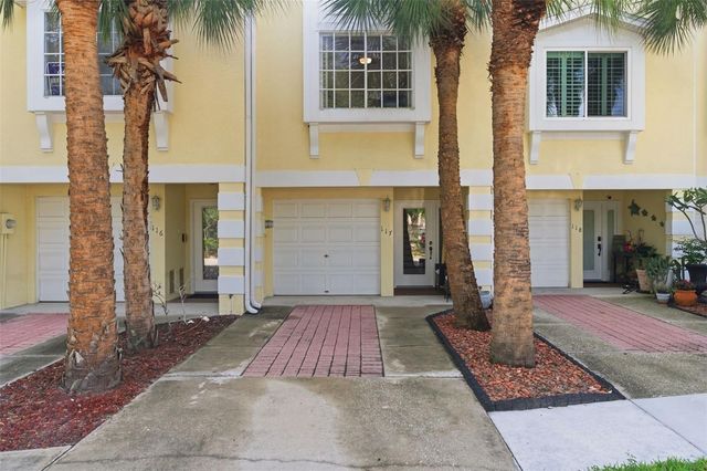 117 BRENT CIRCLE, Oldsmar, FL 34677