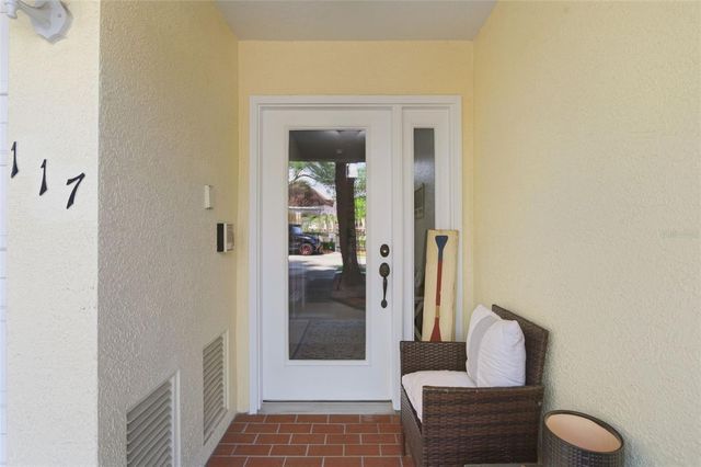 117 BRENT CIRCLE, Oldsmar, FL 34677